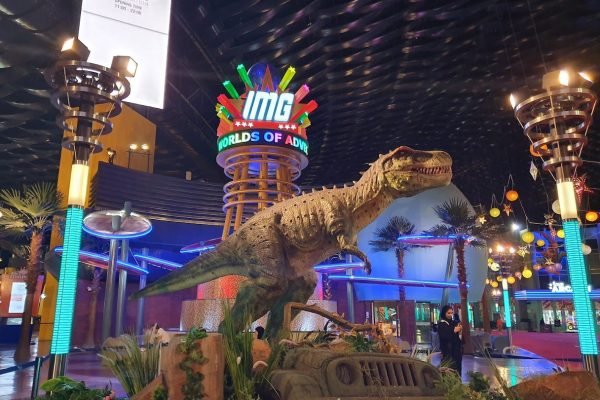 Img_World_Of_Adventures1